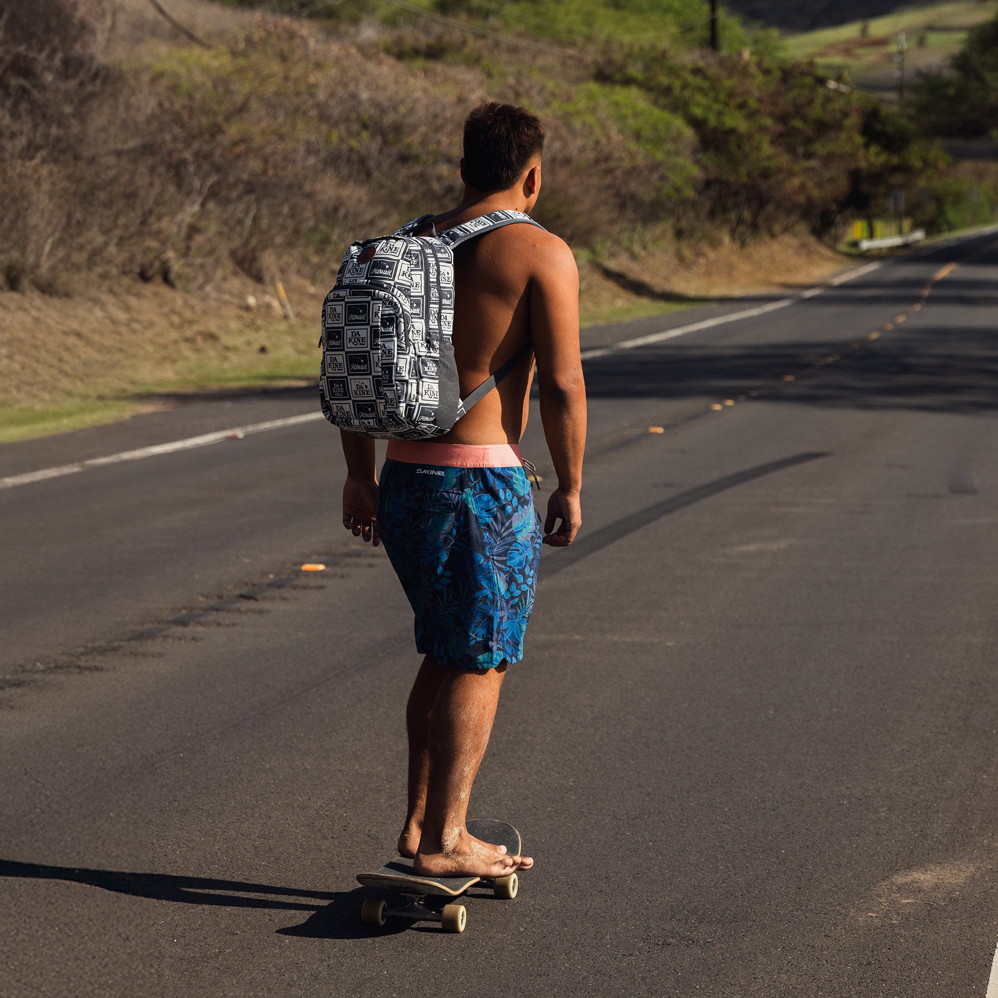 Campus Backpack 25L Hawaii - Asphalt Checker - Image 4