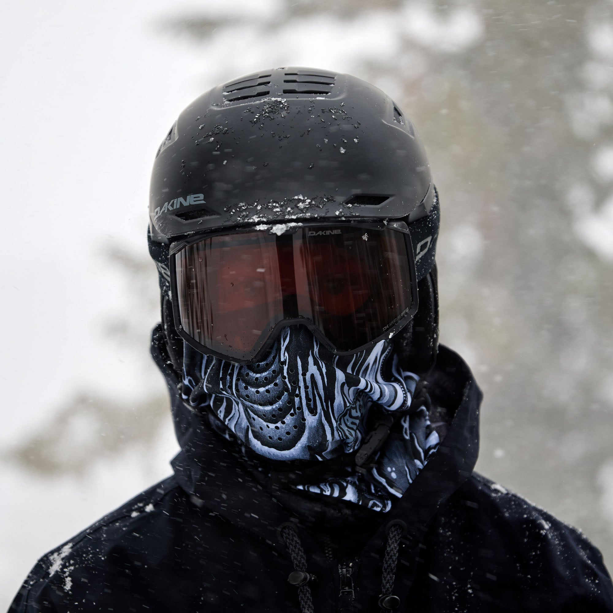 Forecast MIPS Helmet - Black - Image 12