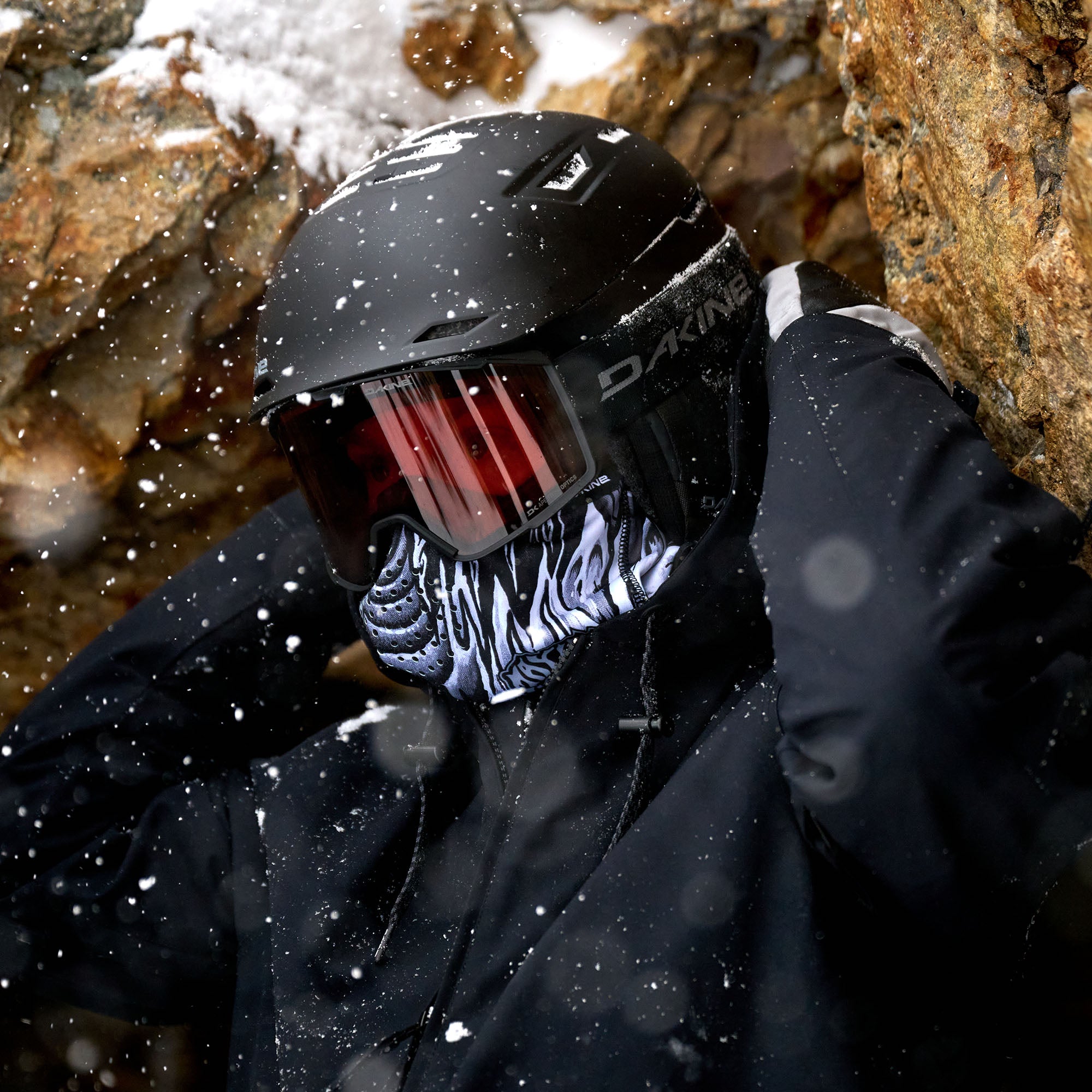 Forecast MIPS Helmet - Black - Image 10