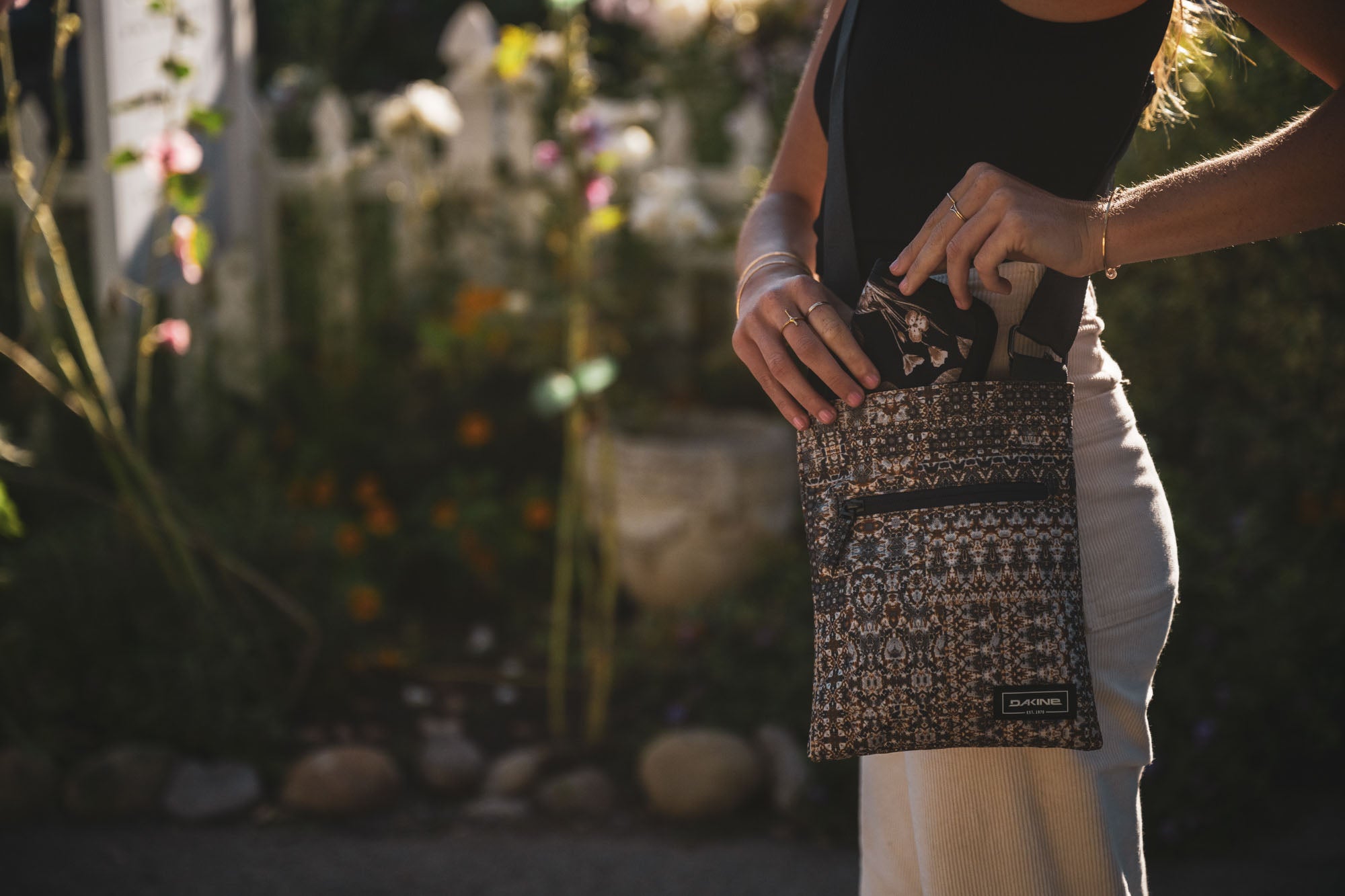 Jive Crossbody - Mulled Basil - Image 6