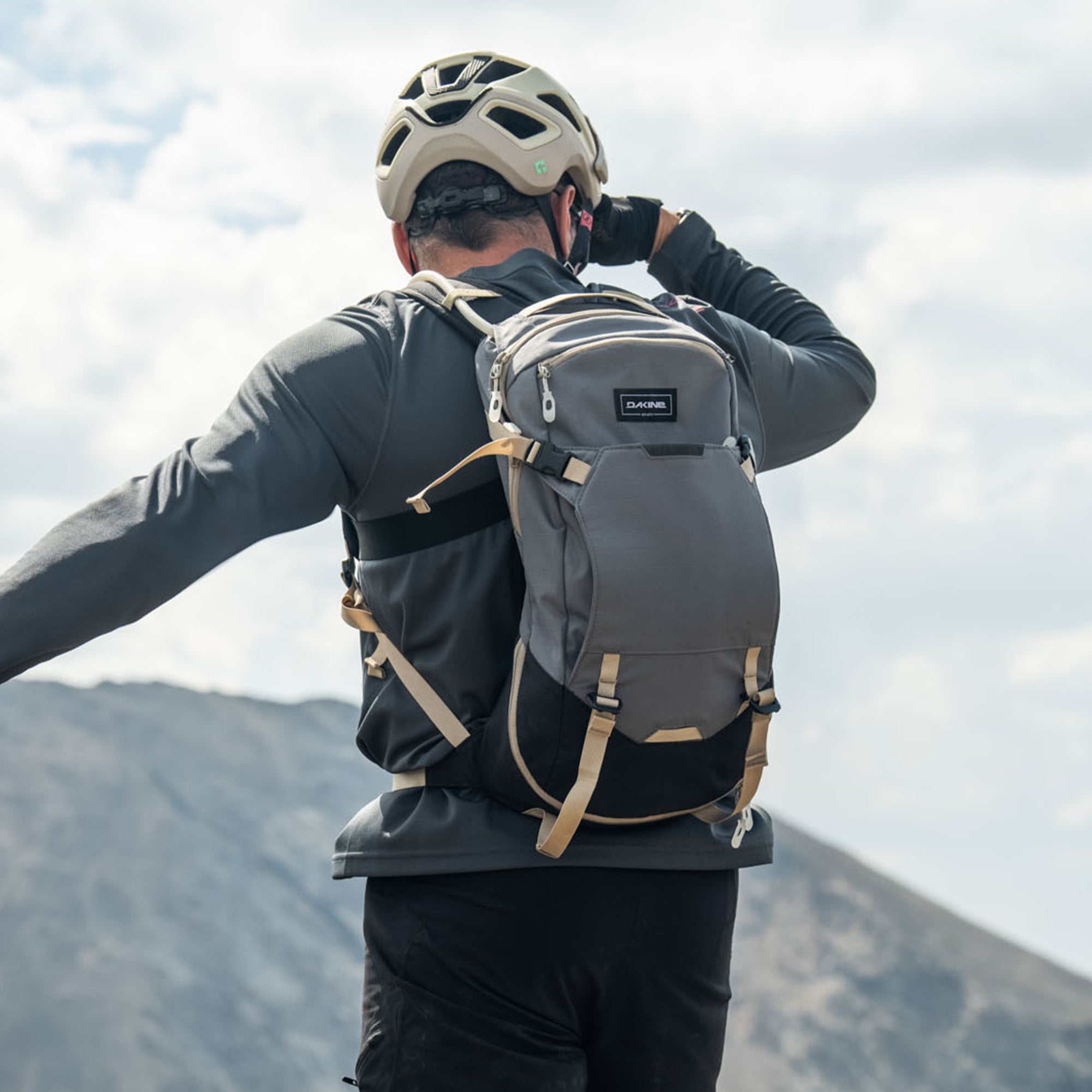 Drafter Backpack 10L - Castlerock - Image 12