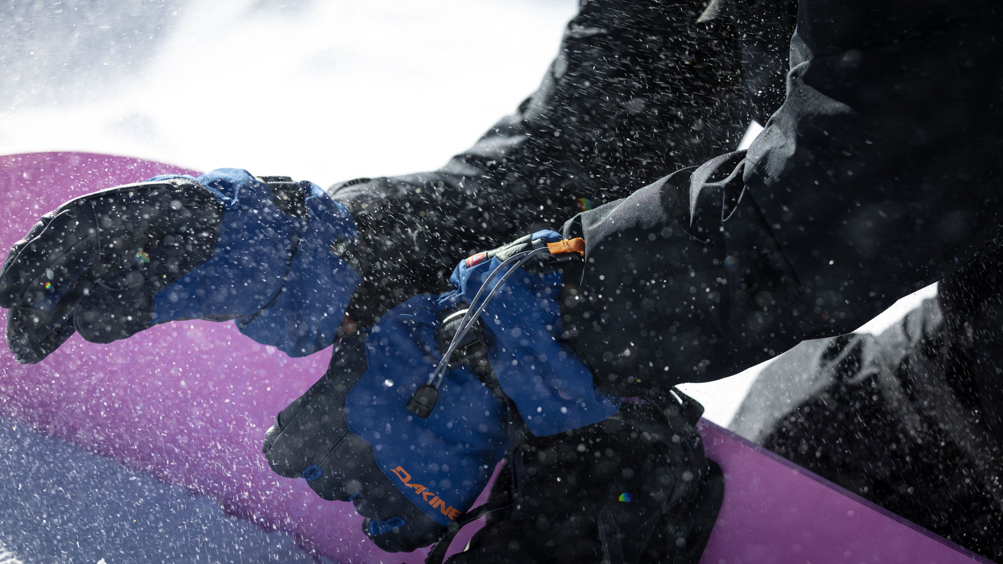 Phoenix GORE-TEX Glove - Image 21