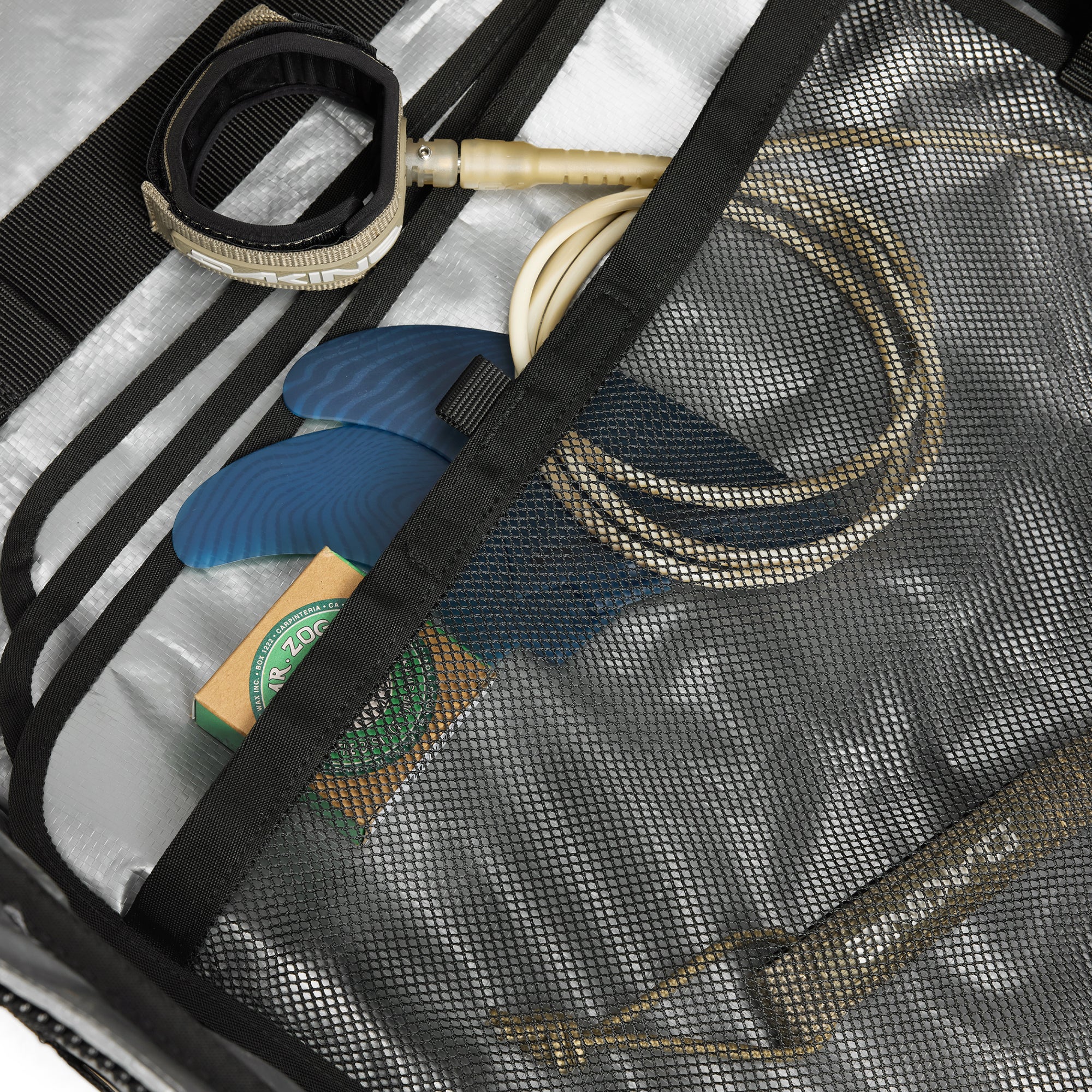 Regulator Triple Surfboard Bag - Castlerock/Stone - Image 4