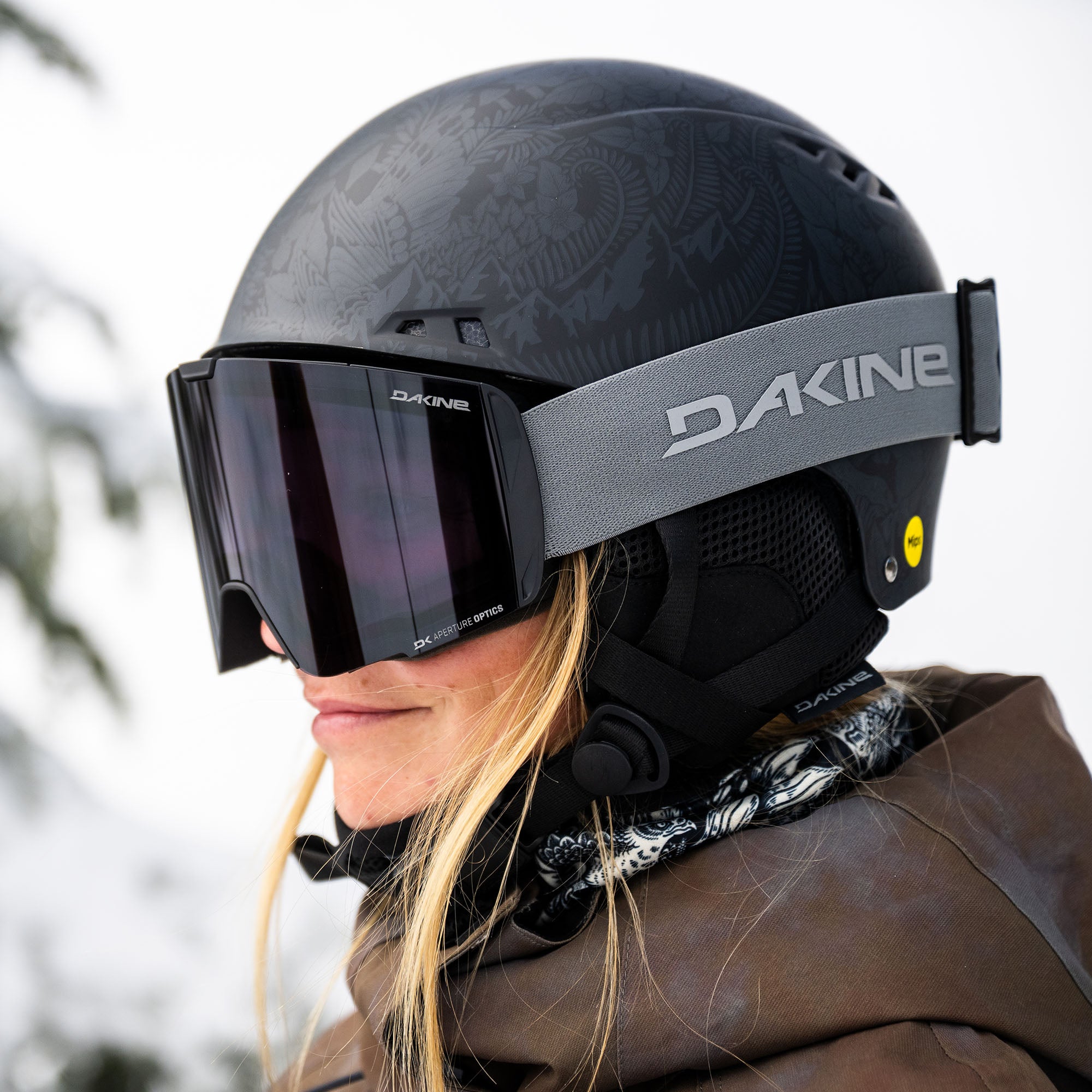 Sector Snow Goggle - Castlerock/Silver Mirror - Image 8