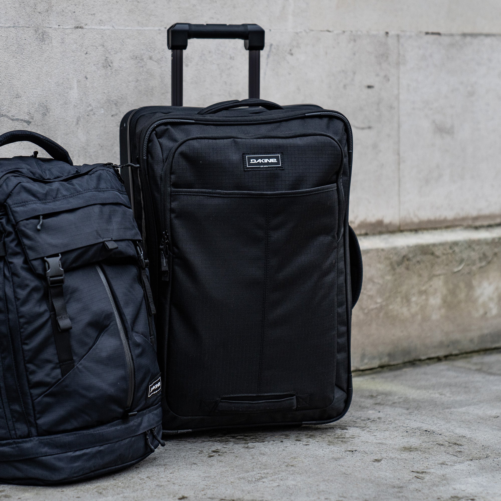 Status Roller Bag +42L - Black - Image 6