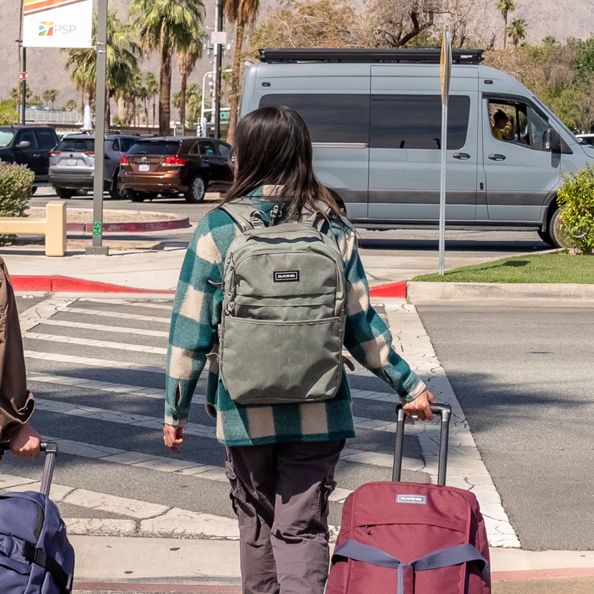 Split Adventure Backpack 28L - Mulled Basil - Image 3