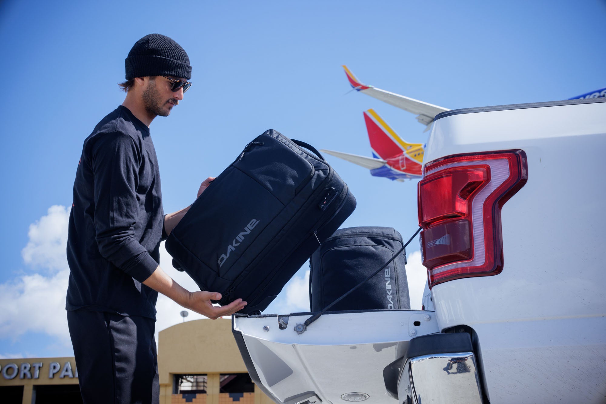 Split Carry On Roller Bag 42L+ - Rosin - Image 15