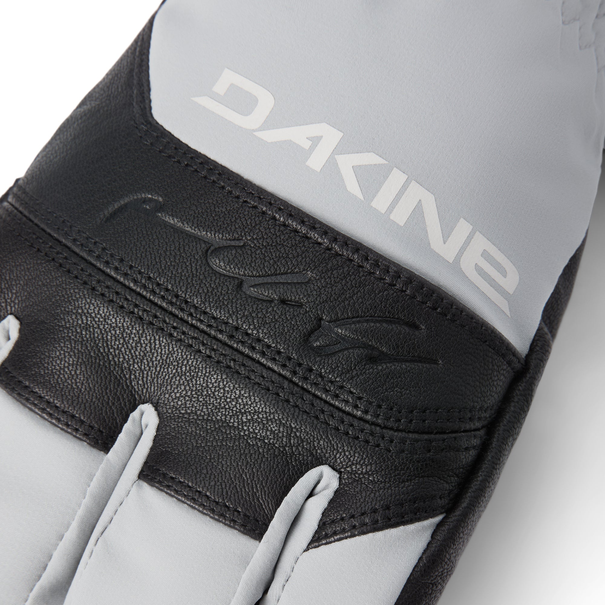 Team Excursion Gore-Tex Gloves - Red Gerard Griffin - Image 6