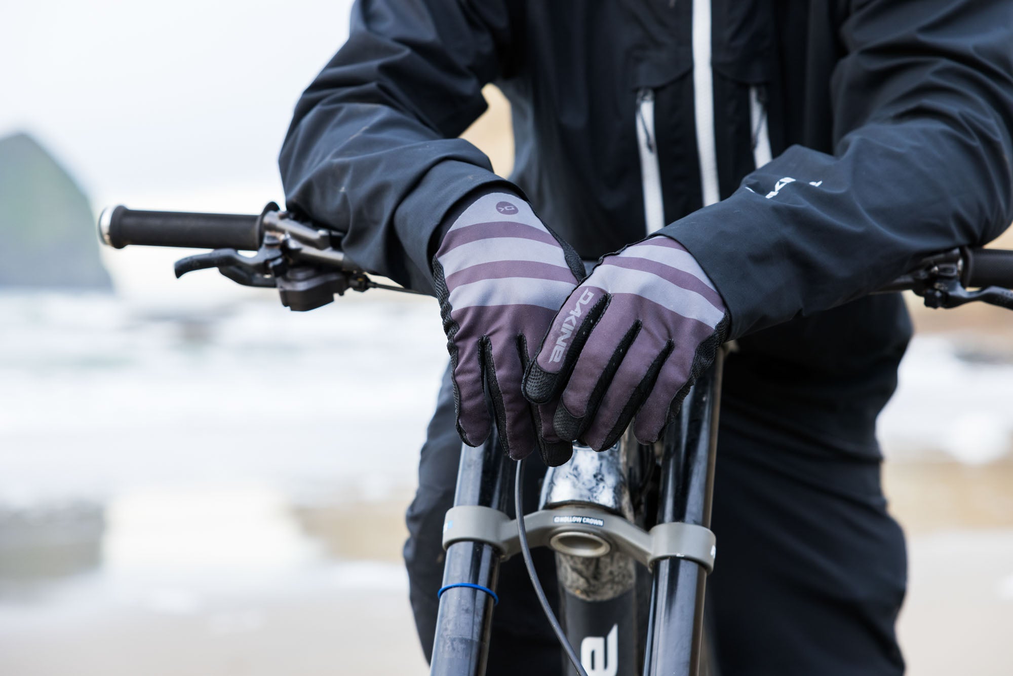 Thrillium Bike Glove - Image 9