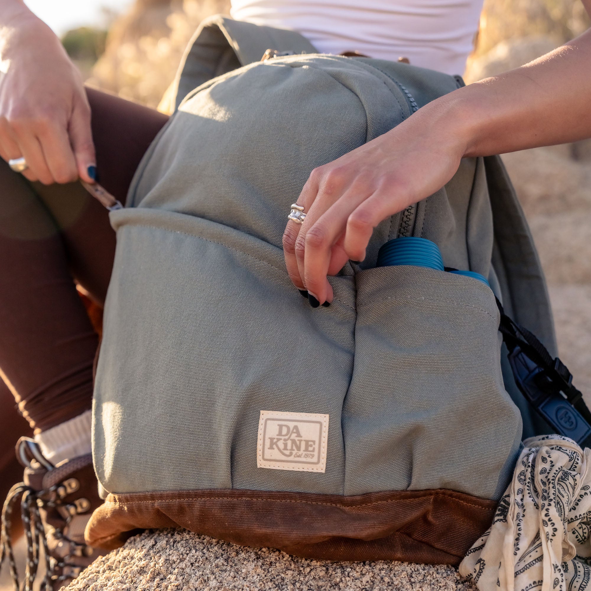 Wednesday Backpack 21L - Mulled Basil - Image 4