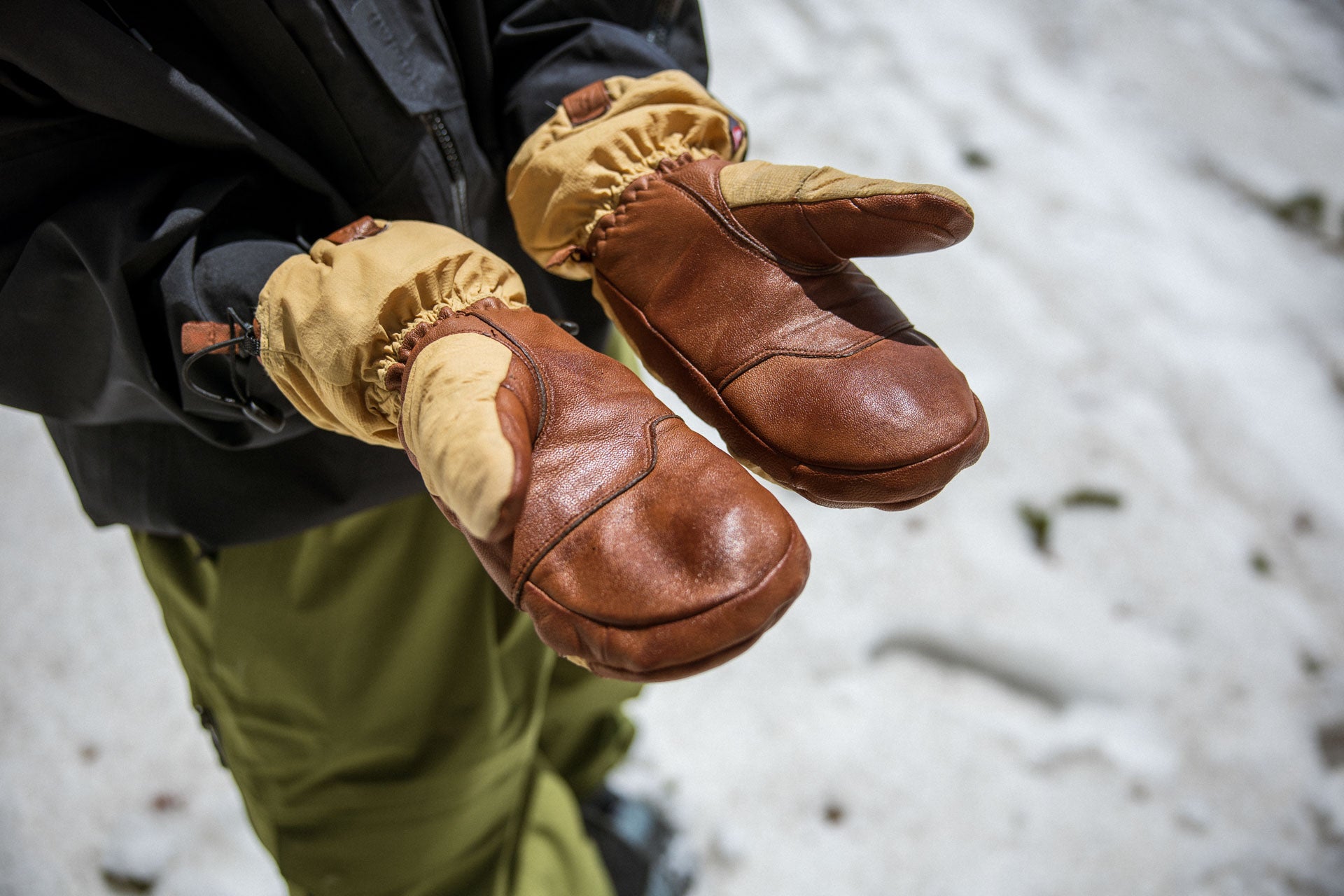 Excursion GORE-TEX Mitt - Women's - Image 12